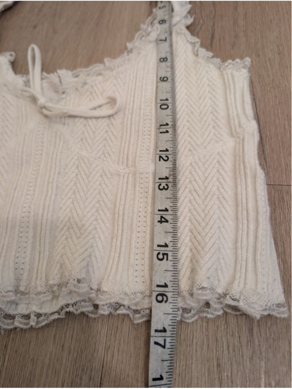 Women's For Love & Lemons White Lace Trim Knit Tank Top L Dainty Romantic - Picture 8 of 8